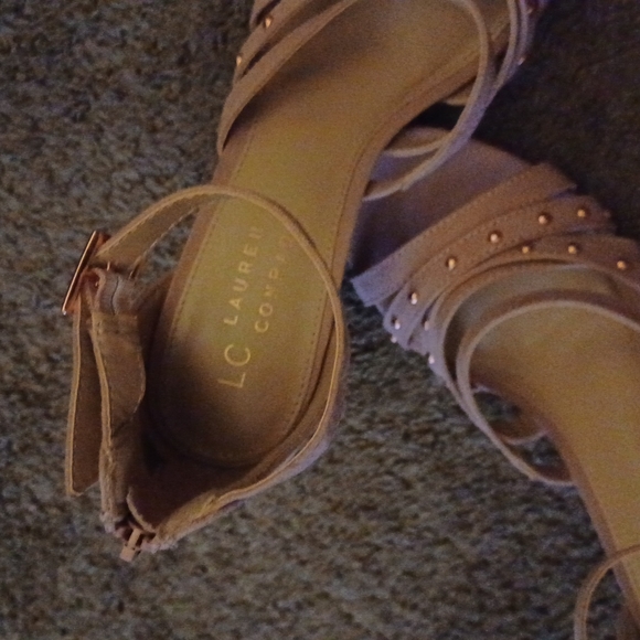 LC Lauren Conrad Shoes - Lauren Conrad  pink heals with gold studs